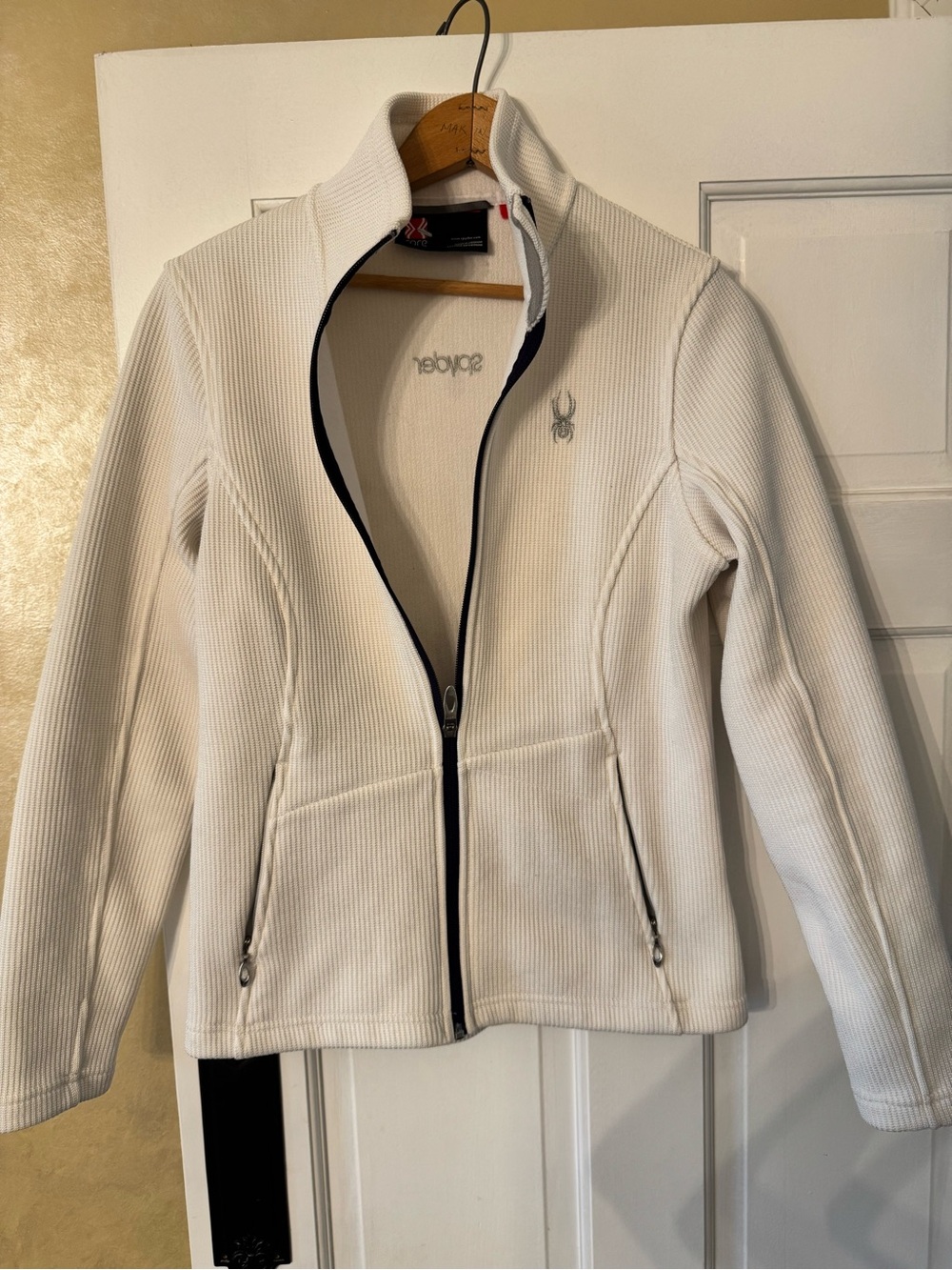 Spyder Women's White Full-Zip ski Jacket